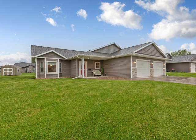 Property at 755 Escalade Ln SE, Owatonna, MN 55060, 2 beds, 2 baths