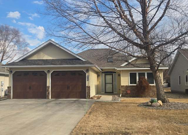 Property at 408 Kilkenny Ct, Saint Cloud, MN 56301, 2 beds, 2 baths