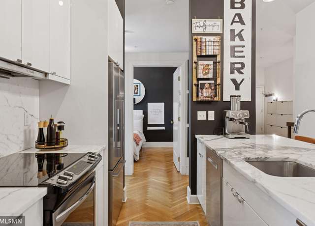 Property at 270 4th St E #301, Saint Paul, MN 55101, 1 bed, 1 bath