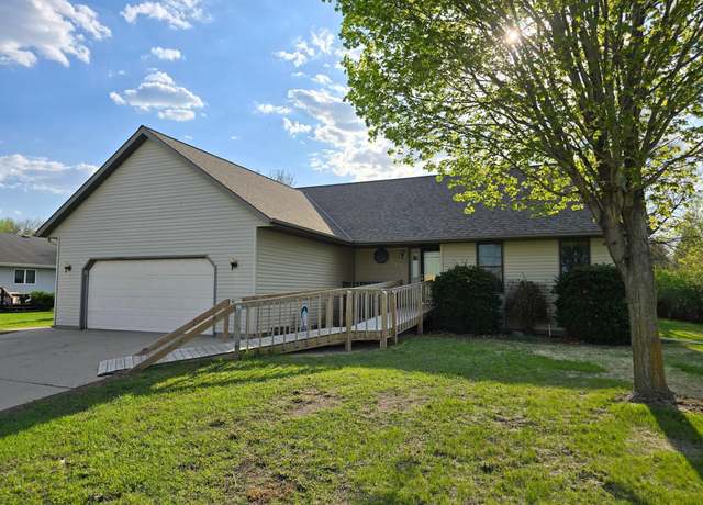 Property at 735 10th Ave S, Waite Park, MN 56387, 2 beds, 1 bath