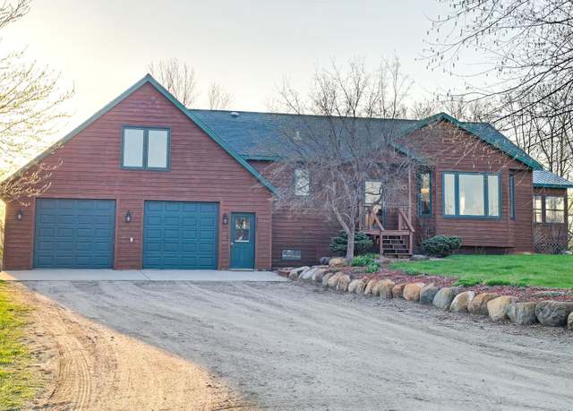Property at 18586 County Highway 25, Detroit Twp, MN 56501, 4 beds, 4 baths