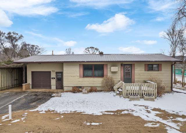 Property at 72 E 7th St, Buffalo City, WI 54622, 2 beds, 2 baths