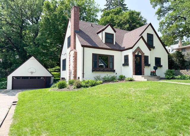 Property at 531 W Summit Ave, Fergus Falls, MN 56537, 3 beds, 3 baths