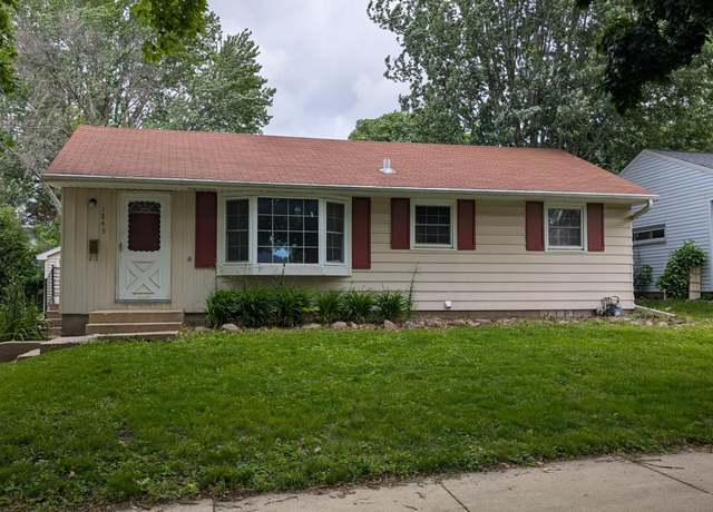 Property at 1843 17th St NW, Rochester, MN 55901, 3 beds, 2 baths