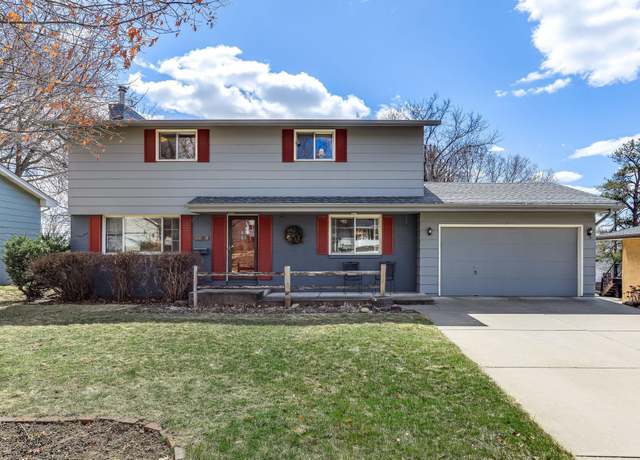 Property at 3104 Townview Ave NE, Saint Anthony, MN 55418, 5 beds, 3 baths