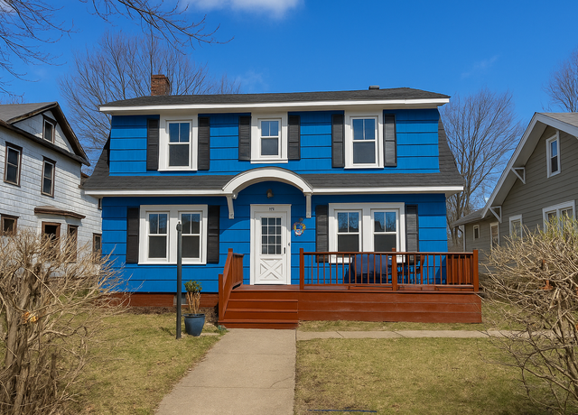 Property at 902 4th Ave SW, Austin, MN 55912, 4 beds, 2 baths