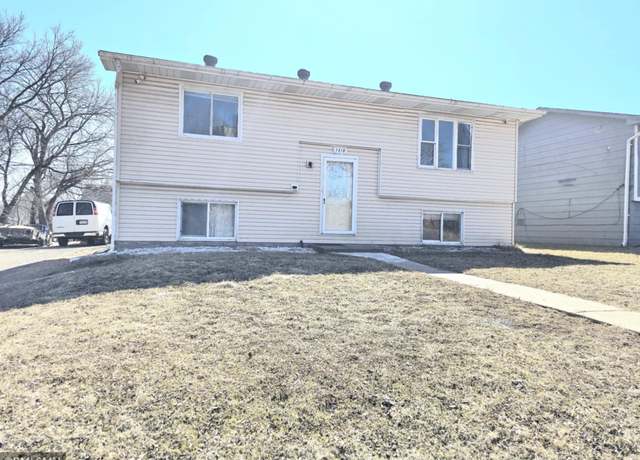 Property at 1310 Hudson Rd, Saint Paul, MN 55106, 4 beds, 2 baths