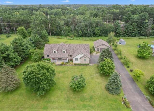 Property at 33687 Washington St NE, Cambridge, MN 55008, 5 beds, 3 baths