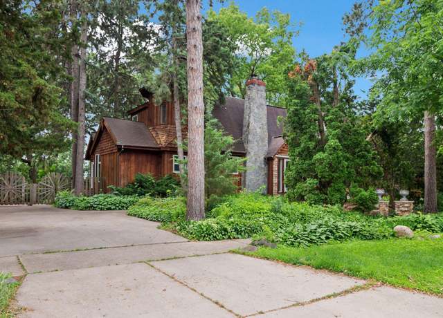 Property at 1920 Norfolk Ave, Saint Paul, MN 55116, 5 beds, 3 baths