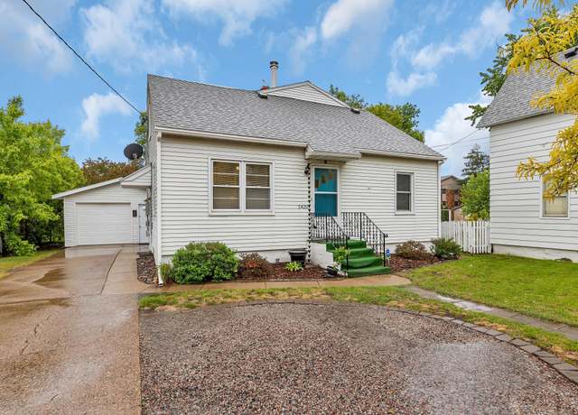 Property at 1420 Veterans Dr, Saint Cloud, MN 56303, 2 beds, 3 baths