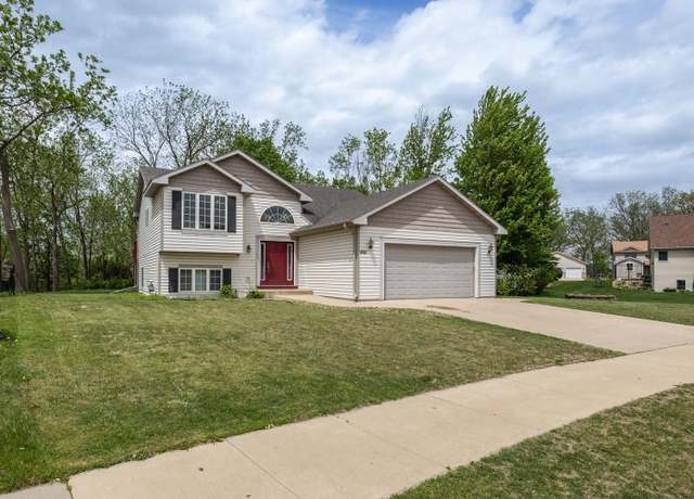 Property at 455 Manor Ridge Dr NW, Rochester, MN 55901, 3 beds, 3 baths