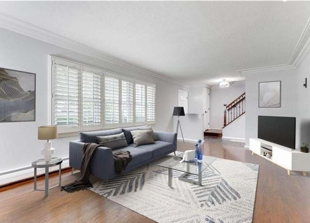 Property at 6325 Brookview Ave, Edina, MN 55424, 4 beds, 3 baths