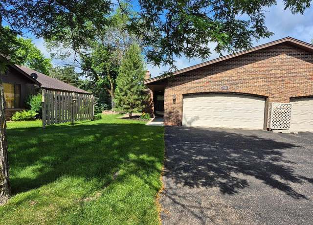 Property at 1021 Yuma Ln N, Plymouth, MN 55447, 2 beds, 2 baths