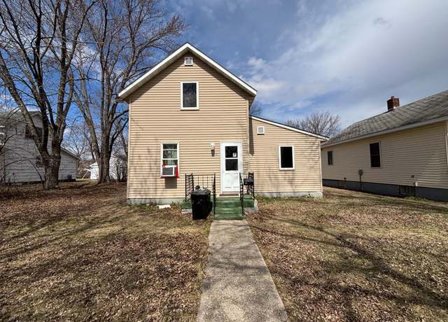 Property at 31 E Snelling Ave, Appleton, MN 56208, 4 beds, 2 baths