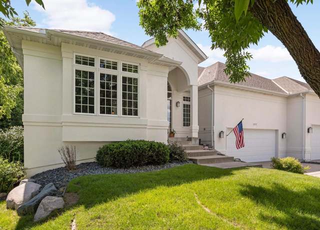 Property at 16747 Iredale Path, Lakeville, MN 55044, 4 beds, 3 baths