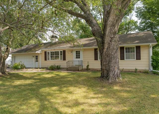 Property at 2120 Lenwood Dr SW, Rochester, MN 55902, 4 beds, 3 baths