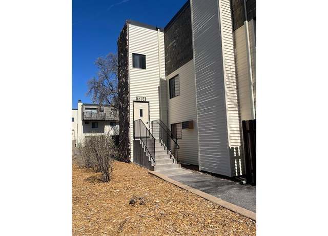 Property at 7354 72nd Ln N #324, Brooklyn Park, MN 55428, 1 bed, 1 bath