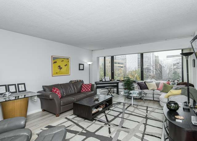 Property at 207 5th Ave SW #208, Rochester, MN 55902, 2 beds, 2 baths