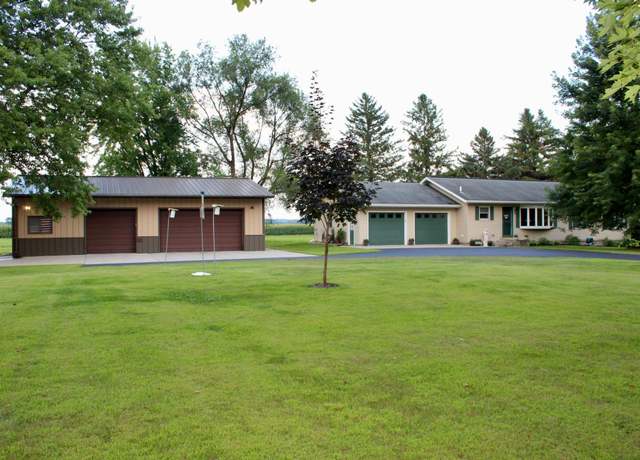 Property at 26013 Albers Ave, Walcott Twp, MN 55021, 4 beds, 3 baths
