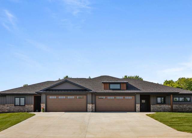 Property at 7284 205th St W, Faribault, MN 55021, 4 beds, 4 baths