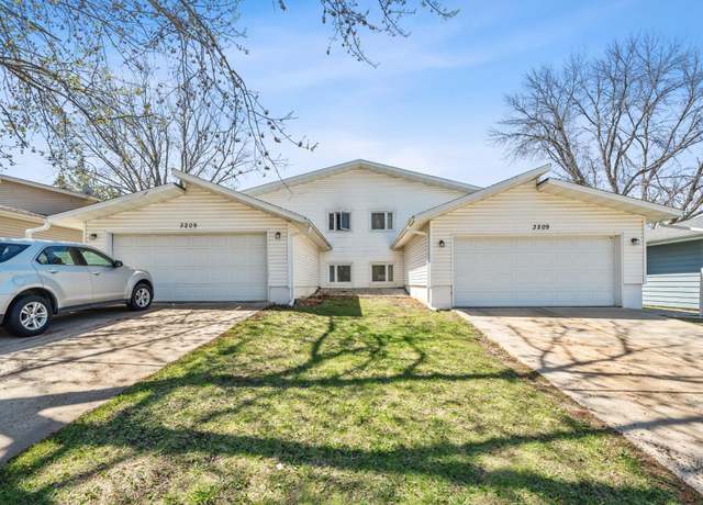 Property at 3209 15th Ave NW, Rochester, MN 55901, 8 beds, 4 baths