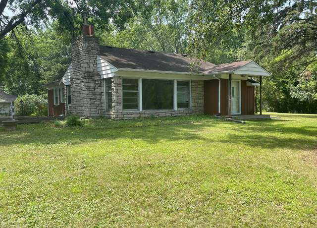 Property at 205 Deerwood Ln N, Plymouth, MN 55441, 3 beds, 2 baths