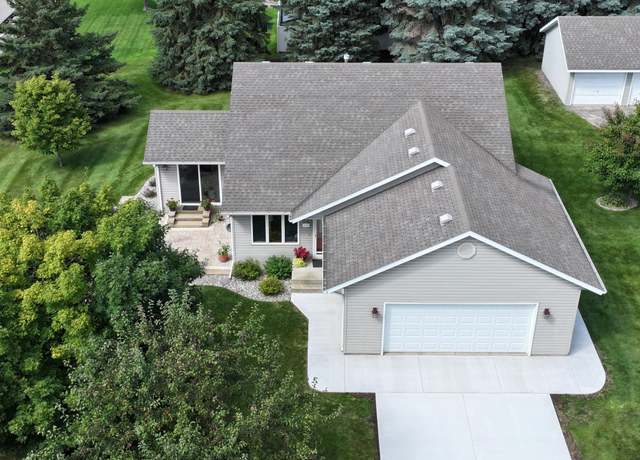 Property at 135 Bethesda St NW, Alexandria, MN 56308, 3 beds, 3 baths