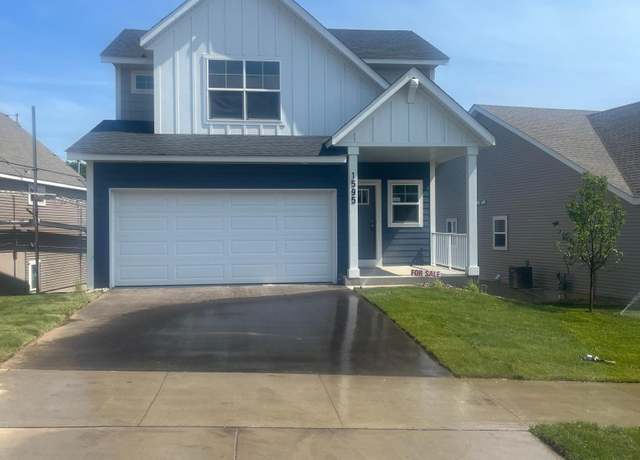 Property at 1595 76th St W, Inver Grove Heights, MN 55077, 3 beds, 3 baths