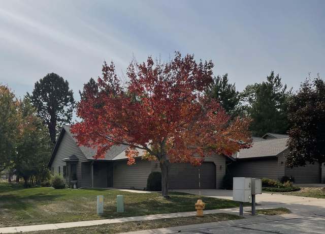 Property at 601 Hi Park Ave, Red Wing, MN 55066, 2 beds, 2 baths