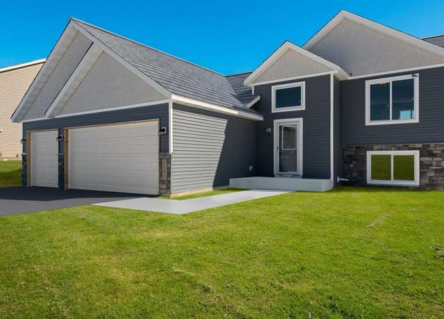Property at 457 Delta Queen Ave, Prescott, WI 54021, 5 beds, 3 baths