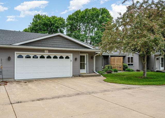 Property at 324 7th St NE, New Prague, MN 56071, 2 beds, 2 baths