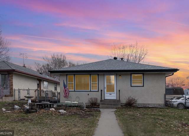 Property at 1580 Woodbridge St, Saint Paul, MN 55117, 3 beds, 2 baths