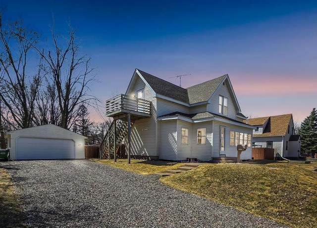 Property at 800 6th Ave SW, Pine City, MN 55063, 3 beds, 2 baths
