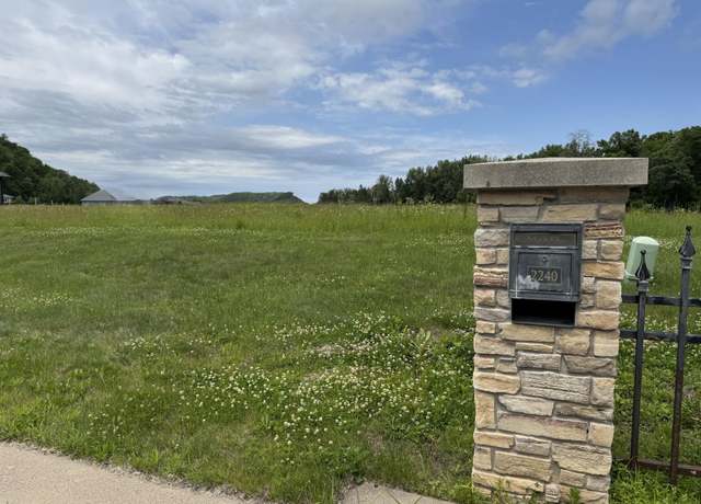 Property at 2240 Clubhouse Dr, Lake City, MN 55041