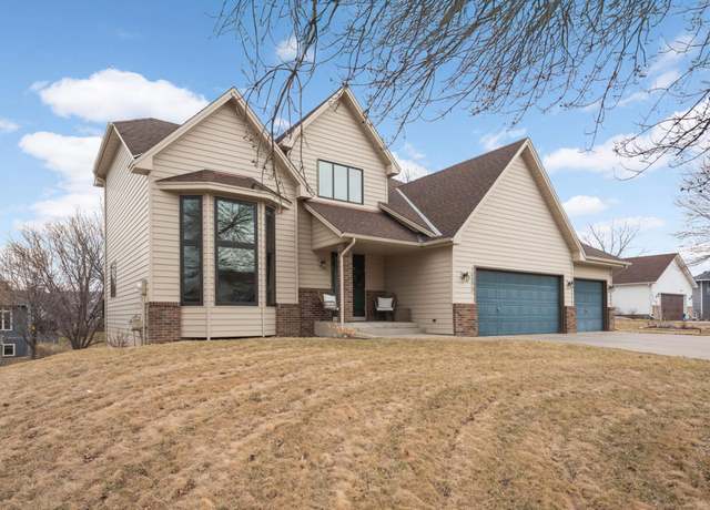 Property at 14820 38th Pl N, Plymouth, MN 55446, 4 beds, 4 baths