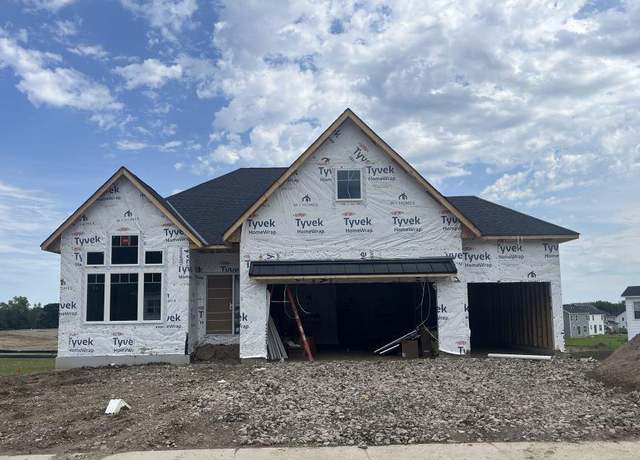 Property at 904 Big Woods Dr, Delano, MN 55328, 2 beds, 3 baths