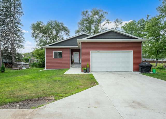 Property at 3233 Welch Ct SE, Rochester, MN 55904, 4 beds, 3 baths