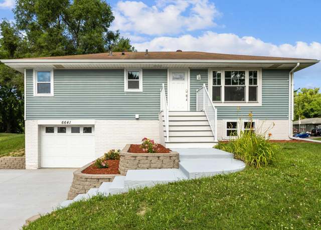 Property at 6641 Yucca Ln N, Maple Grove, MN 55311, 4 beds, 2 baths