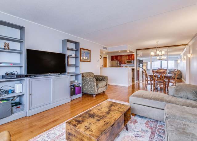 Property at 1920 S 1st St #1706, Minneapolis, MN 55454, 2 beds, 2 baths