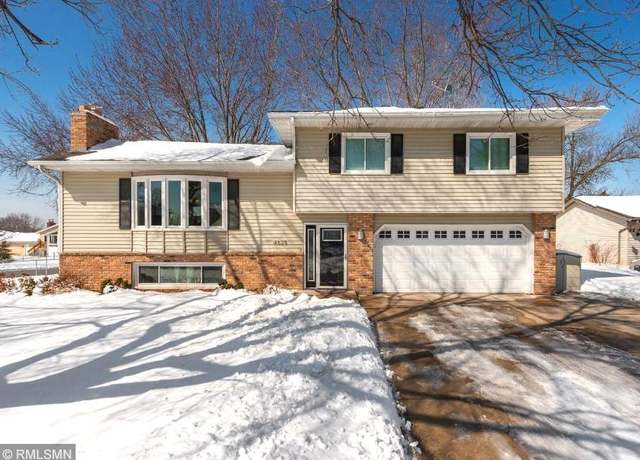 Property at 4525 Oakhurst Ave, Vadnais Heights, MN 55127, 3 beds, 3 baths