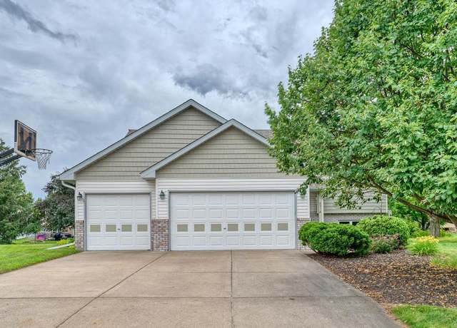 Property at 8918 Prestwick Pkwy N, Brooklyn Park, MN 55443, 4 beds, 3 baths