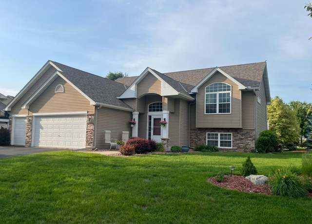 Property at 1093 Pinehurst Ln, Jordan, MN 55352, 4 beds, 3 baths