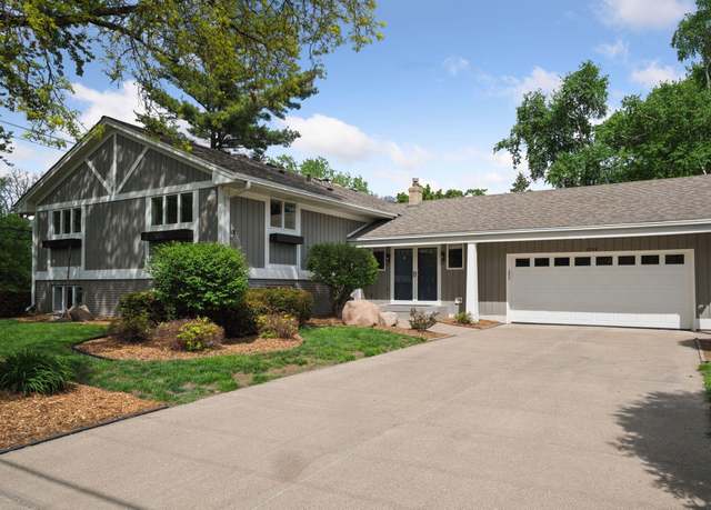 Property at 2994 Aldine St, Roseville, MN 55113, 4 beds, 3 baths