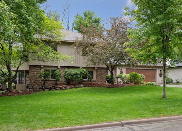 Property at 1101 Bluebill Bay Rd, Burnsville, MN 55306, 4 beds, 3 baths
