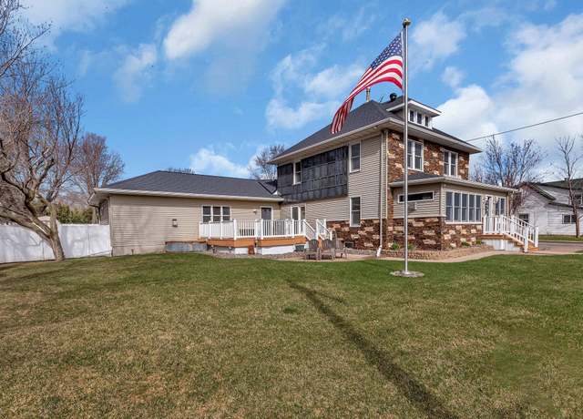 Property at 131 Norman Ave N, Foley, MN 56329, 5 beds, 3 baths