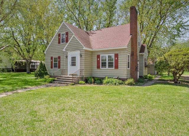 Property at 10273 Parrish Ave NE, Otsego, MN 55330, 4 beds, 1 bath