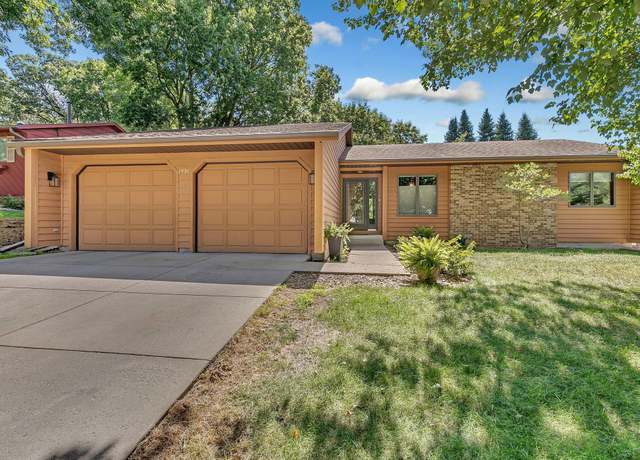 Property at 1936 Linda Ln, Saint Cloud, MN 56301, 3 beds, 3 baths