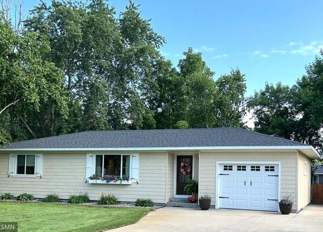 Property at 1904 Parkview Rd NE, Alexandria, MN 56308, 3 beds, 2 baths