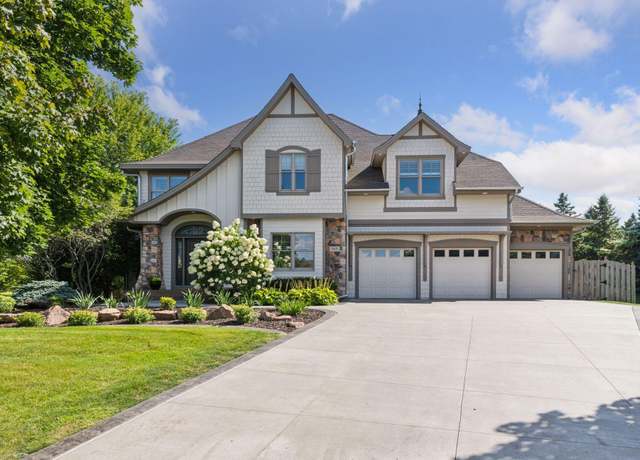 Property at 3905 Linden Ct, Medina, MN 55340, 5 beds, 4 baths