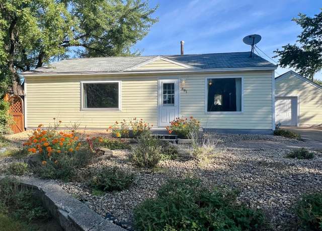 Property at 881 Manor Dr NE, Spring Lake Park, MN 55432, 2 beds, 1 bath